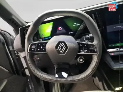 Photo 11 Renault Megane  E-Tech Electric 220ch Techno autonomie confort -24 GPS Camera