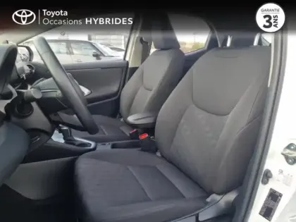 Photo 2 Toyota Yaris  116h Dynamic Business
