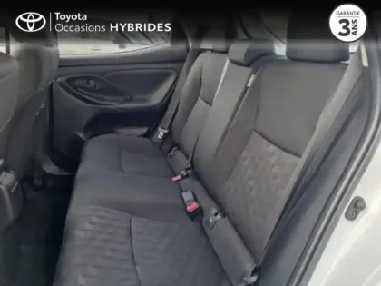 Photo 3 Toyota Yaris  116h Dynamic Business