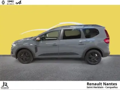 Photo 3 Dacia Jogger  1.0 ECO-G 100ch Extreme 7 places -24