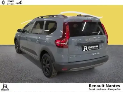 Photo 5 Dacia Jogger  1.0 ECO-G 100ch Extreme 7 places -24