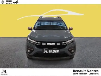 Photo 2 Dacia Jogger  1.0 ECO-G 100ch Extreme 7 places -24