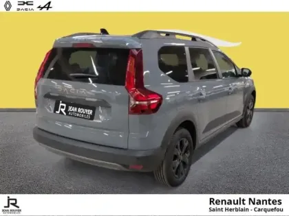 Photo 6 Dacia Jogger  1.0 ECO-G 100ch Extreme 7 places -24