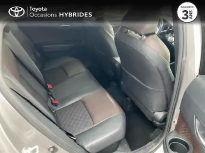 Photo 6 Toyota C-HR  122h Distinctive 2WD E-CVT