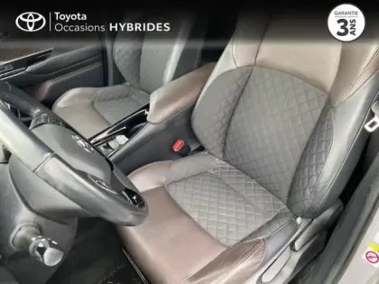 Photo 10 Toyota C-HR  122h Distinctive 2WD E-CVT