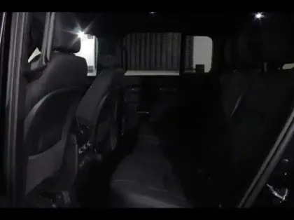 Photo 23 Land rover Defender  130 3.0 D350 X-Dynamic SE