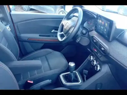 Photo 14 Dacia Sandero  1.0 TCe 90ch Stepway Confort