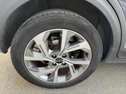 Photo 13 Kia Stonic  1.0 T-GDi 120ch MHEV GT Line