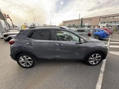 Photo 7 Kia Stonic  1.0 T-GDi 120ch MHEV GT Line