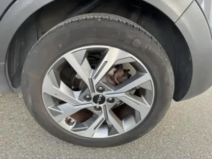 Photo 14 Kia Stonic  1.0 T-GDi 120ch MHEV GT Line