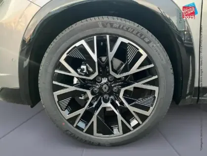 Photo 9 Renault Austral  1.2 E-Tech full hybrid 200ch esprit Alpine - 25