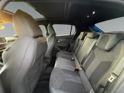 Photo 10 Peugeot 208  1.2 PureTech 130ch S&S GT EAT8