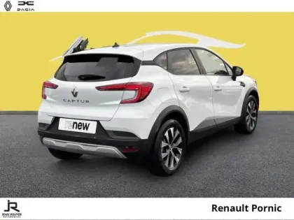 Photo 26 Renault Captur  EVOLUTION TCe 140ch EDC mild hybrid