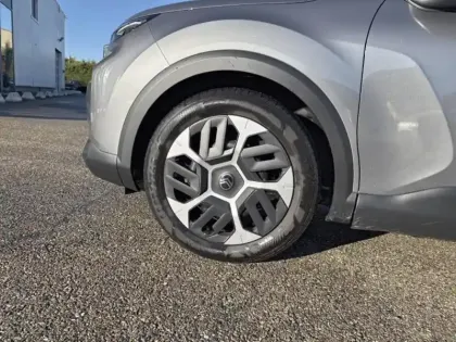 Photo 10 Citroën C4  1.2 Hybride 136ch S&S PLUS Automatique