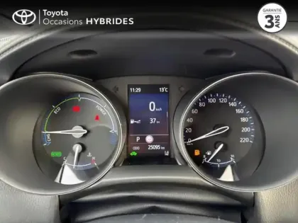 Photo 13 Toyota C-HR  1.8 Hybride 122ch Design E-CVT