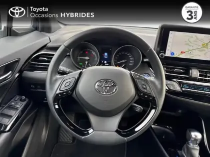 Photo 12 Toyota C-HR  1.8 Hybride 122ch Design E-CVT