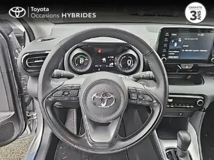 Photo 12 Toyota Yaris  116h Design 5p MY22