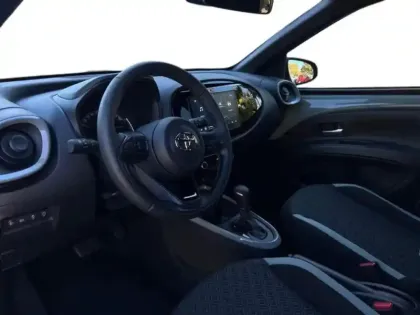 Photo 10 Toyota Aygo  X 1.0 VVT-i 72ch Design S-CVT MY24