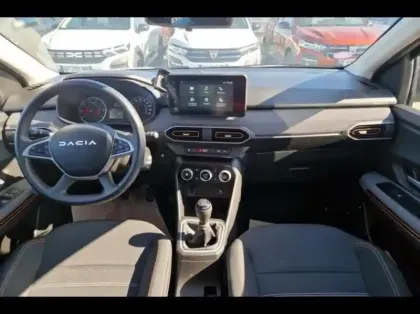 Photo 8 Dacia Sandero  1.0 ECO-G 100ch Stepway Expression +
