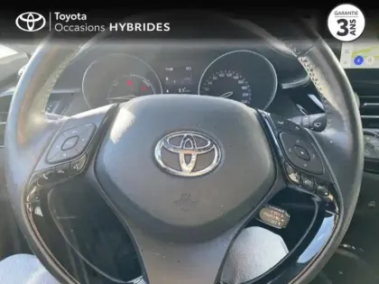 Photo 8 Toyota C-HR  122h Collection 2WD E-CVT MY22