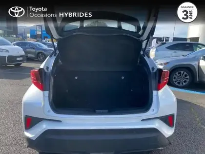 Photo 9 Toyota C-HR  122h Collection 2WD E-CVT MY22