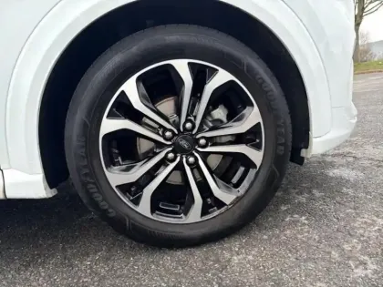 Photo 13 Ford Puma  1.0 Flexifuel 125ch S&S mHEV ST-Line