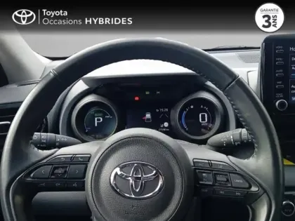 Photo 12 Toyota Yaris  116h Design 5p MY22