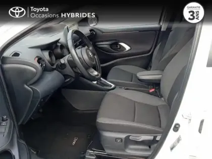 Photo 10 Toyota Yaris  116h Design 5p MY22