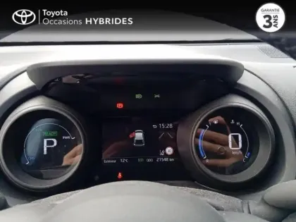 Photo 13 Toyota Yaris  116h Design 5p MY22