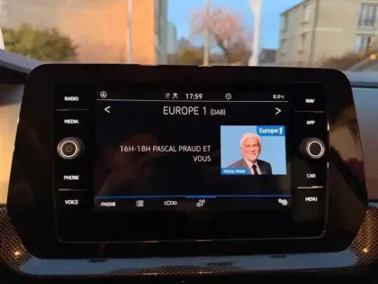 Photo 13 Volkswagen T-cross  1.0 TSI 116ch Style DSG7