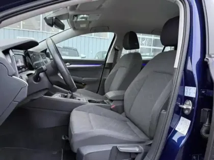 Photo 12 Volkswagen Golf  SW 1.5 TSI ACT OPF 130ch Life Business