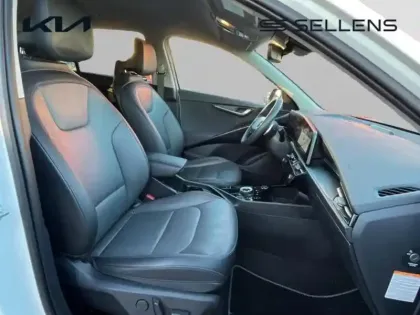 Photo 5 Kia Niro  1.6 GDi 183ch PHEV Premium DCT6