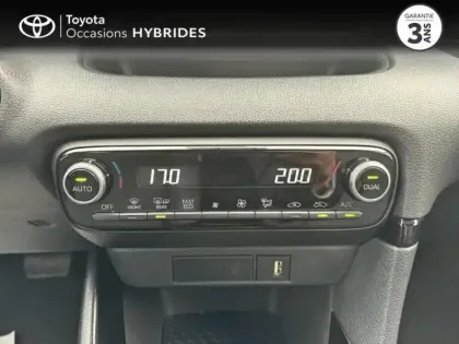 Photo 14 Toyota Yaris  116h Collection 5p MY21