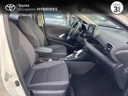 Photo 11 Toyota Yaris  116h Dynamic 5p MY22
