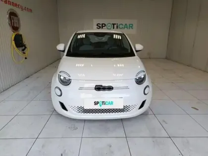 Photo 1 Fiat 500  e 118ch Icône (step1) 2021