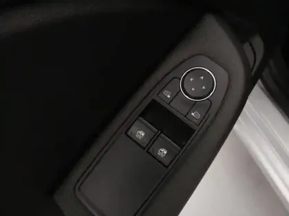 Photo 12 Renault Clio  1.0 TCe 90ch Equilibre