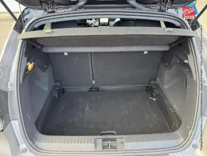 Photo 13 Renault Captur  1.0 TCe 90ch Techno - 25 Camera GPS