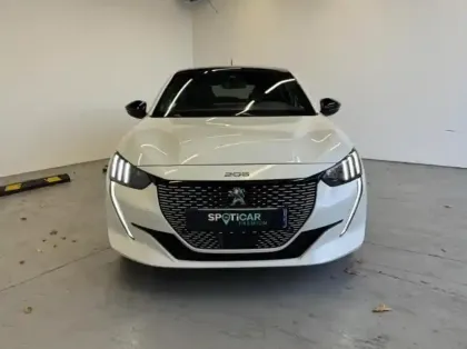 Photo 1 Peugeot 208  e- 136ch GT Pack