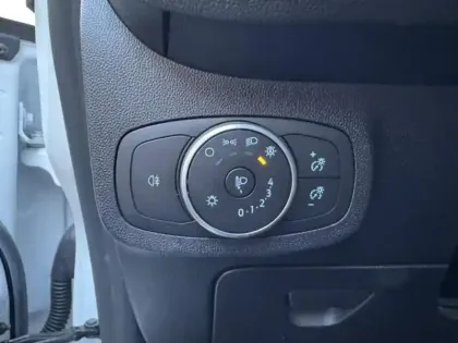 Photo 14 Ford Fiesta  1.1 75ch Cool & Connect 5p