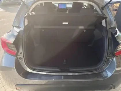 Photo 8 Toyota Yaris  116h Design 5p MY25