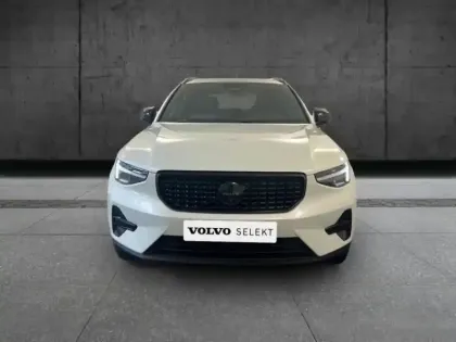 Photo 1 Volvo Xc40  B3 163ch Black Edition DCT 7