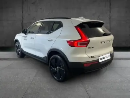 Photo 5 Volvo Xc40  B3 163ch Black Edition DCT 7
