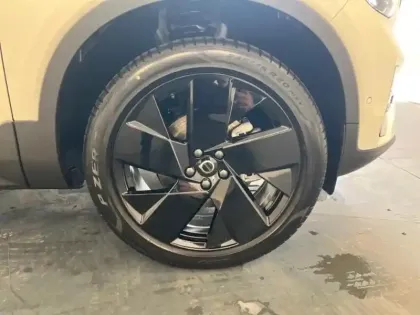 Photo 4 Volvo Xc40  B3 163ch Black Edition DCT 7