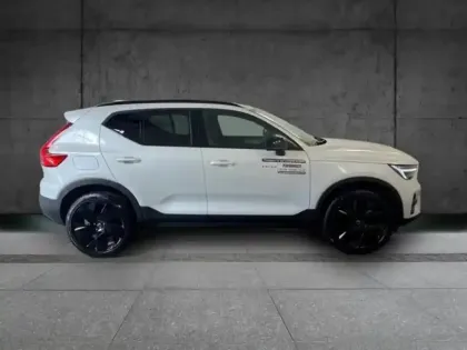 Photo 3 Volvo Xc40  B3 163ch Black Edition DCT 7
