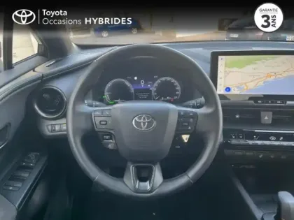 Photo 8 Toyota C-HR  1.8 Hybride 140ch Design Pack Confort