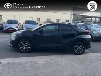 Photo 2 Toyota C-HR  1.8 Hybride 140ch Design Pack Confort