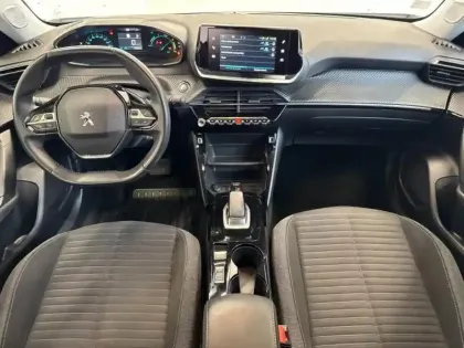 Photo 6 Peugeot 2008  e- 136ch Style