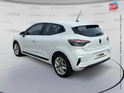 Photo 7 Renault Clio  1.5 Blue dCi 100ch Evolution - 24 Radar Ar GPS