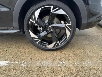 Photo 6 Volkswagen T-roc  1.5 eTSI 150ch R-Line DSG7