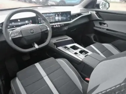 Photo 7 Opel Grandland  1.2 Turbo Hybrid 145ch Edition e-DCT6